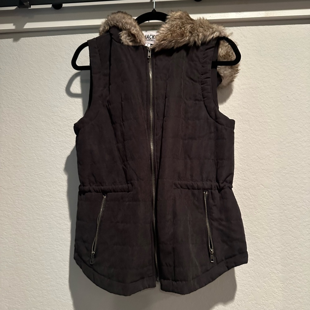Jack Hey-Ya Vest